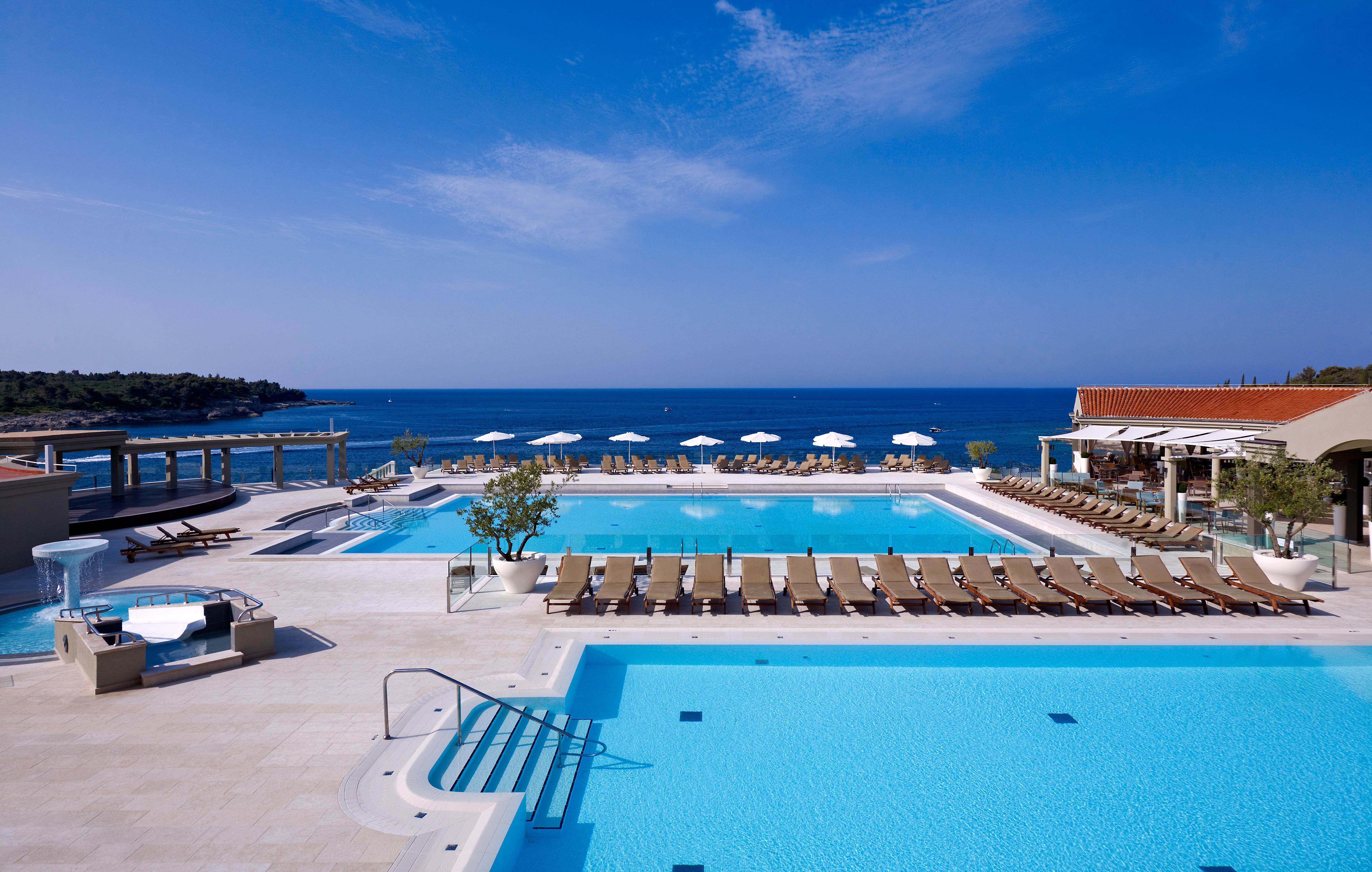 Arena Verudela Resort